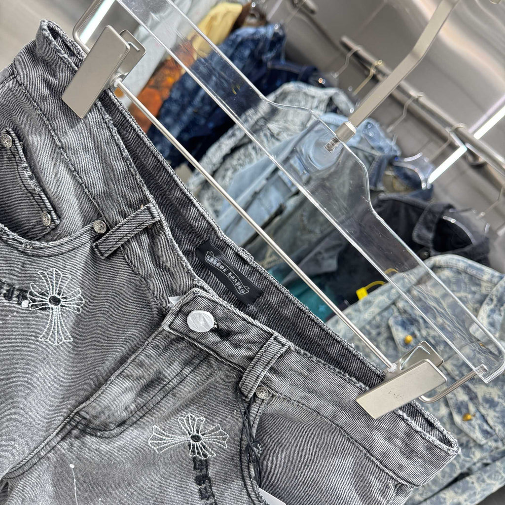 Spring and summer new cross denim shorts made of split leather