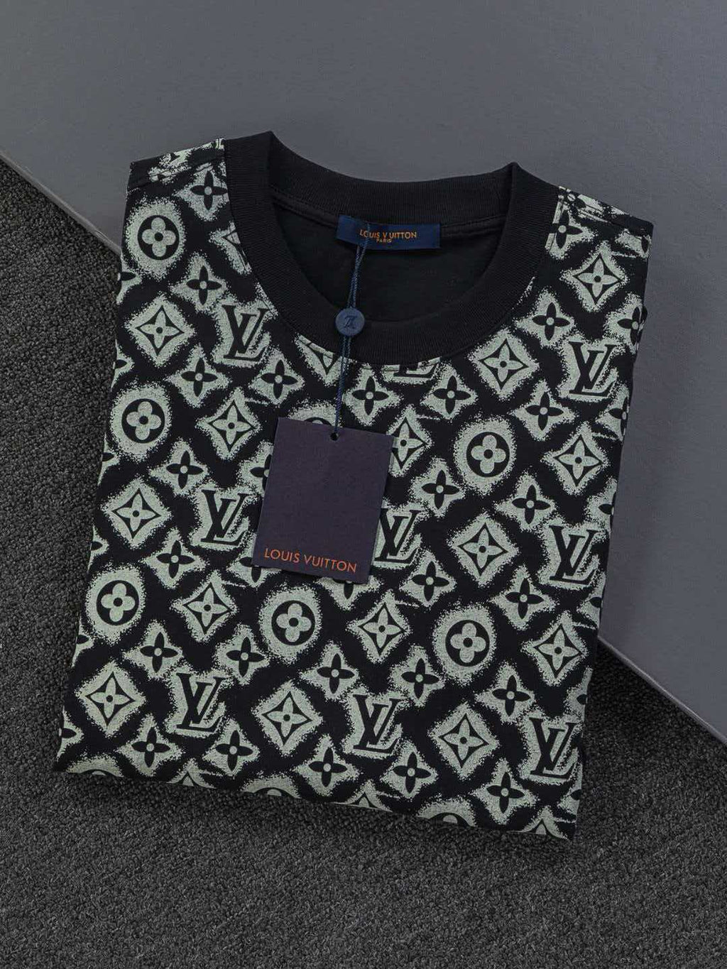 Full printed jacquard vintage letter logo printed round neck short sleeved T-shirt,