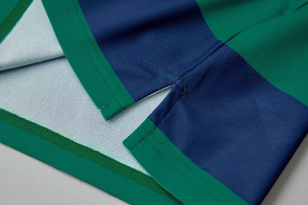New striped contrasting short sleeved shirt