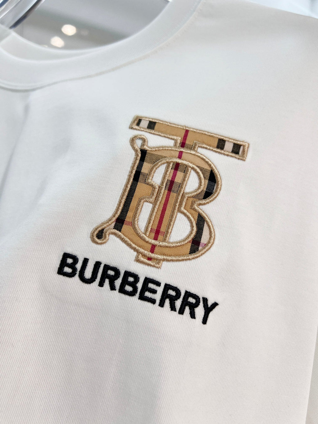 Classic plaid embroidered letter short sleeved t-shirt