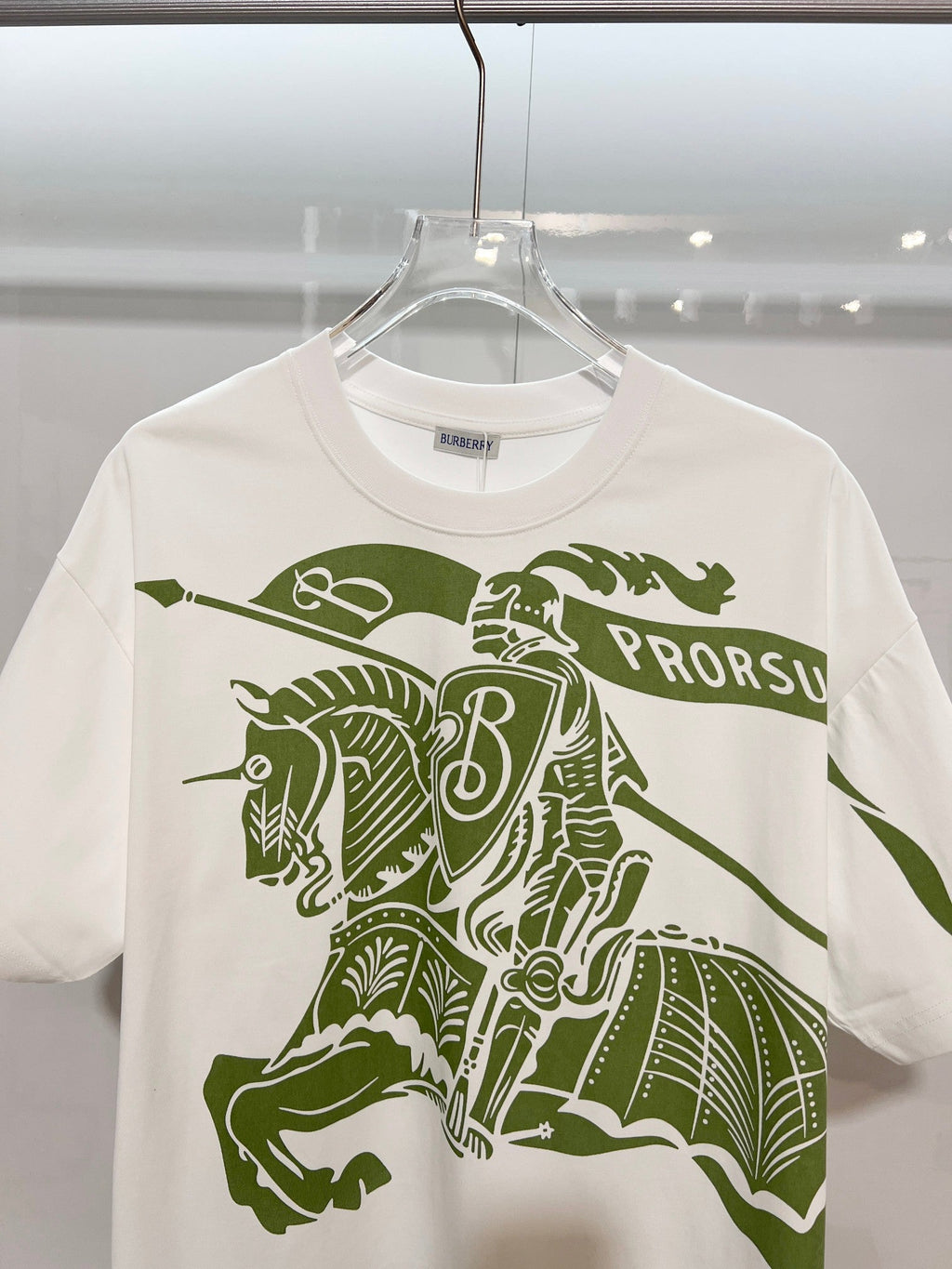 Front 3D printed horse offset letter round neck T-shirt