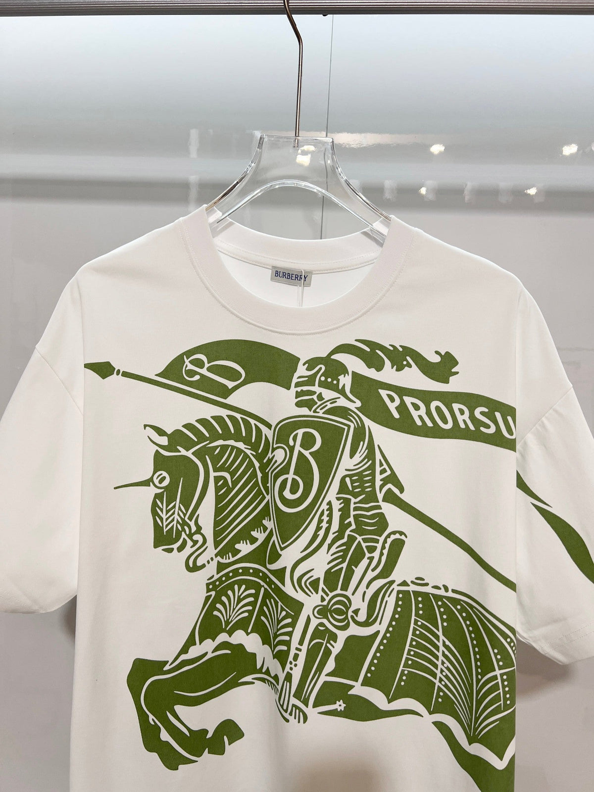 Front 3D printed horse offset letter round neck T-shirt