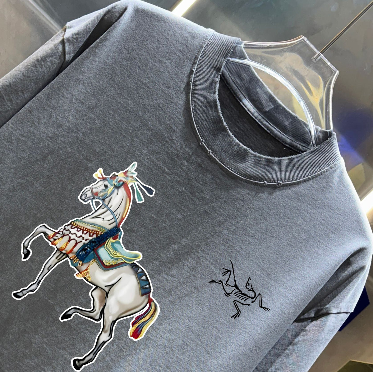 3D color blocked embroidery 🪡 Letter LOGO Phantom Spray Printed T-shirt