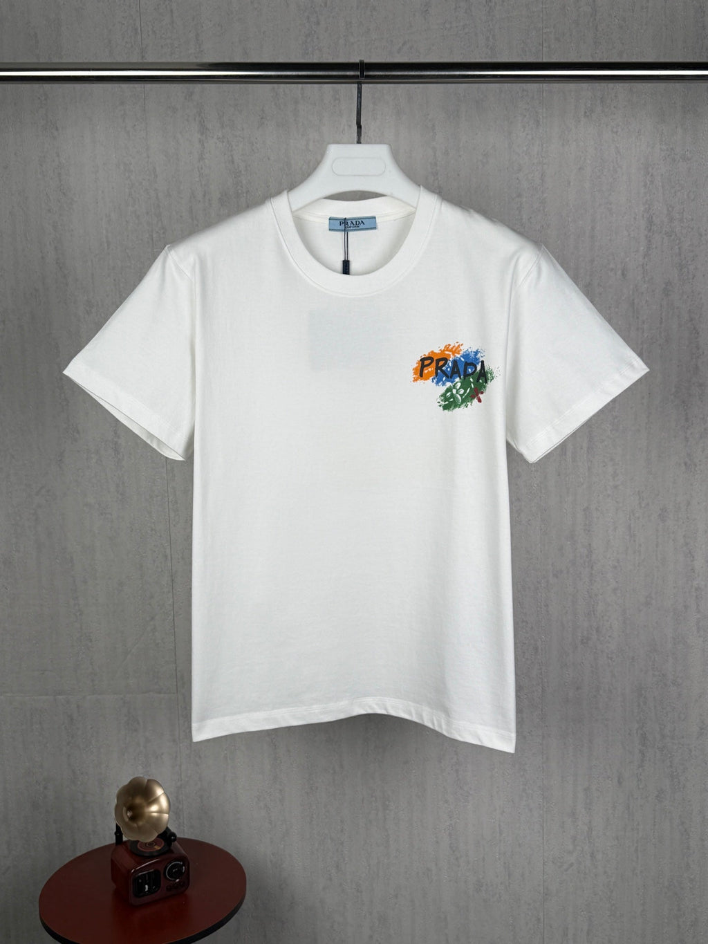 Hand drawn graffiti pattern unisex T-shirt