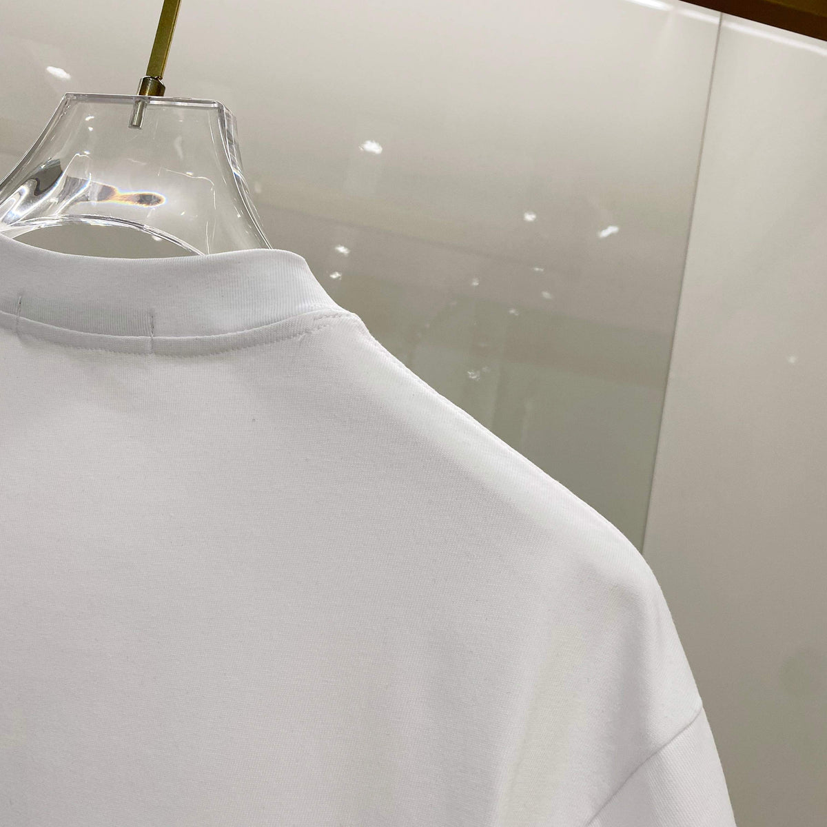 Chest sticker printed logo round neck short sleeved T-shirt 9
