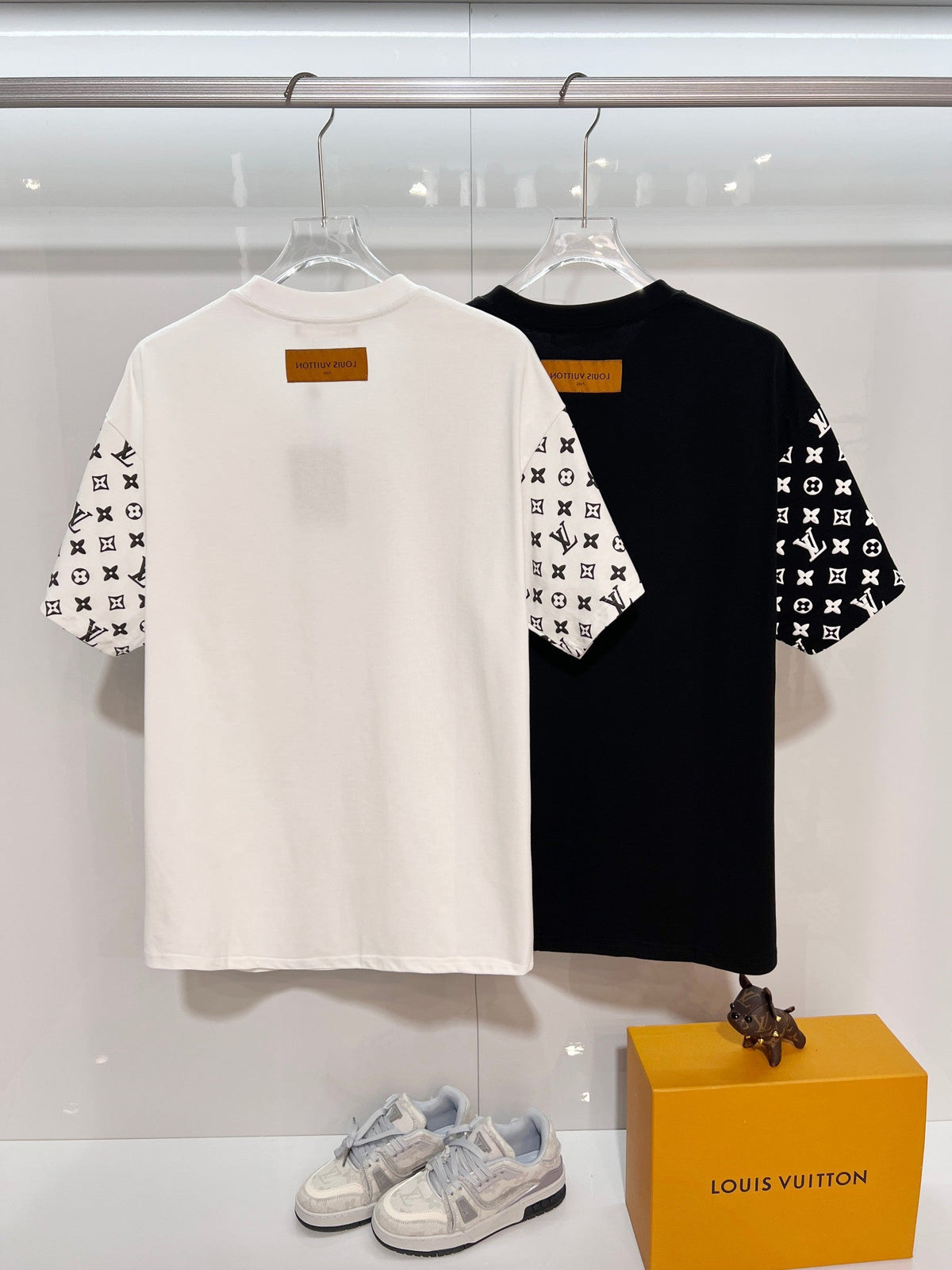 New sleeve plush foam presbyopia short sleeved shirt