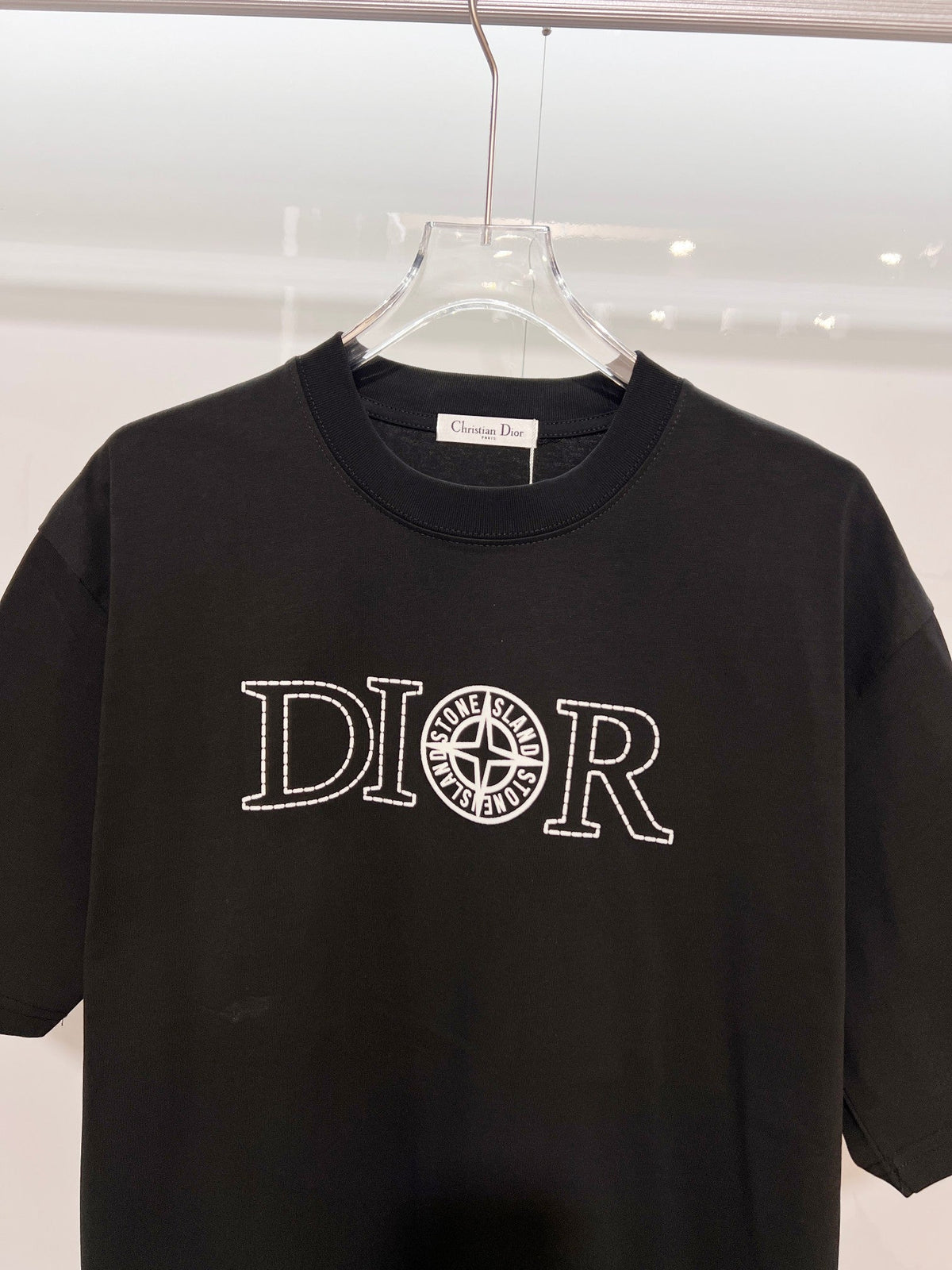 Classic dotted printed letter round neck T-shirt