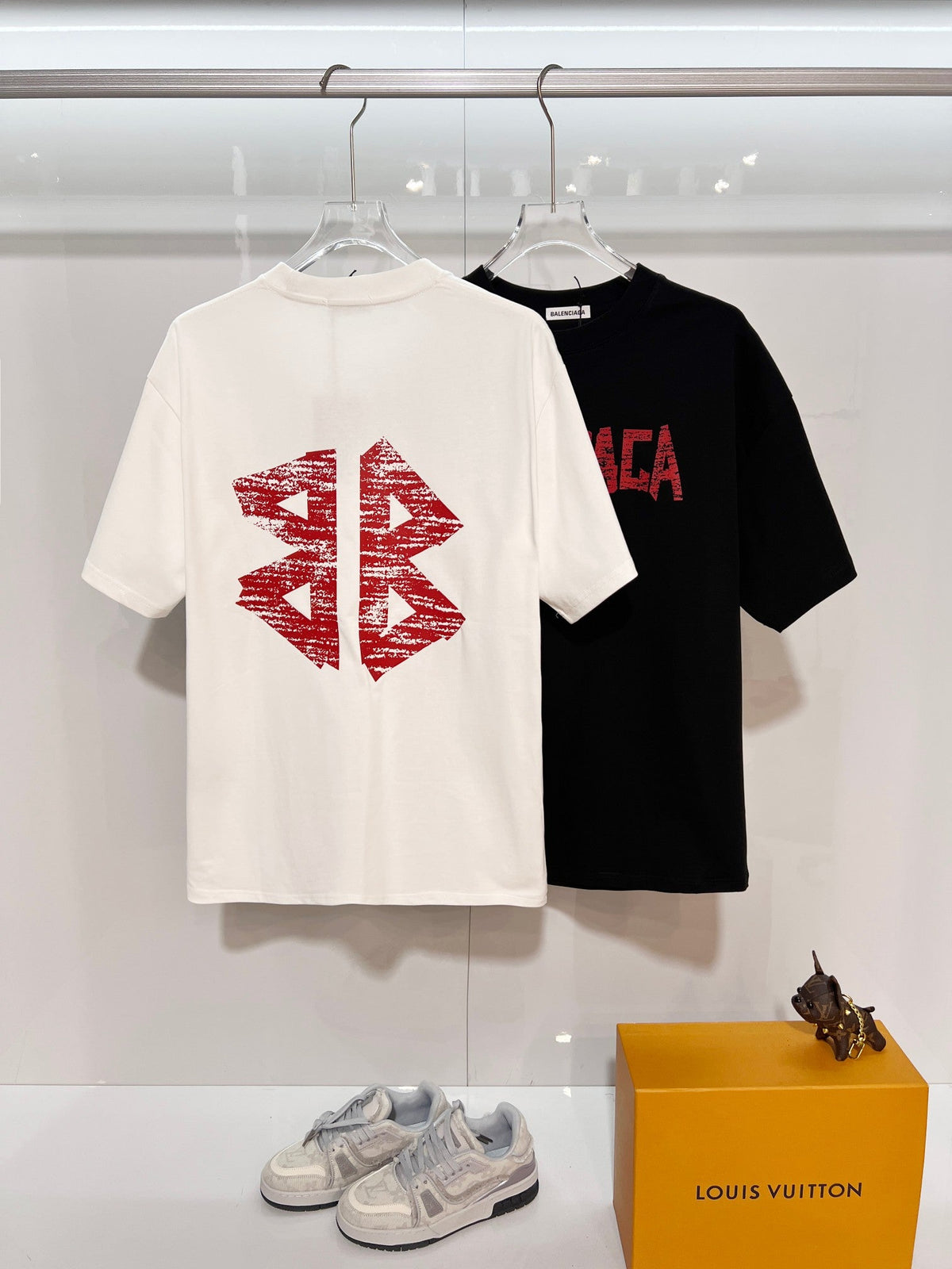 Wear and tear double-B printed letter round neck T-shirt