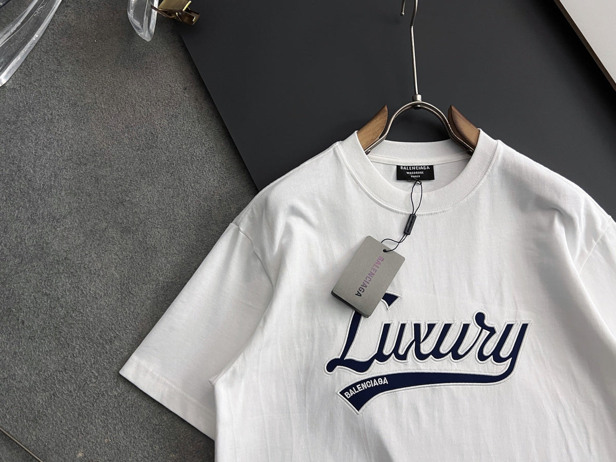 Embroidered logo T-shirt with fabric on the chest