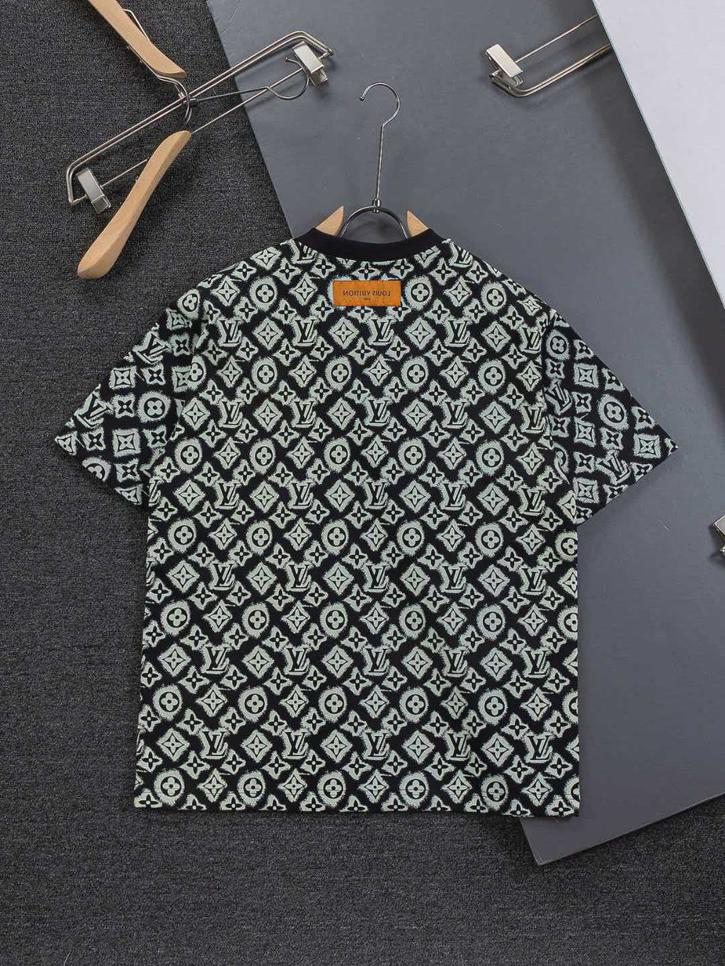 Full printed jacquard vintage letter logo printed round neck short sleeved T-shirt,