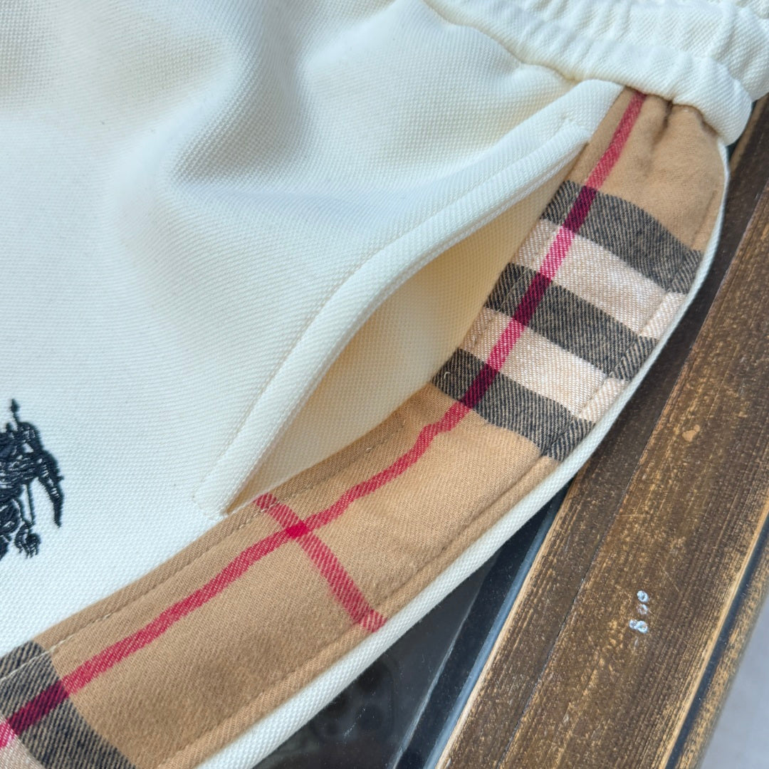 Latest two side checkered patchwork casual shorts
