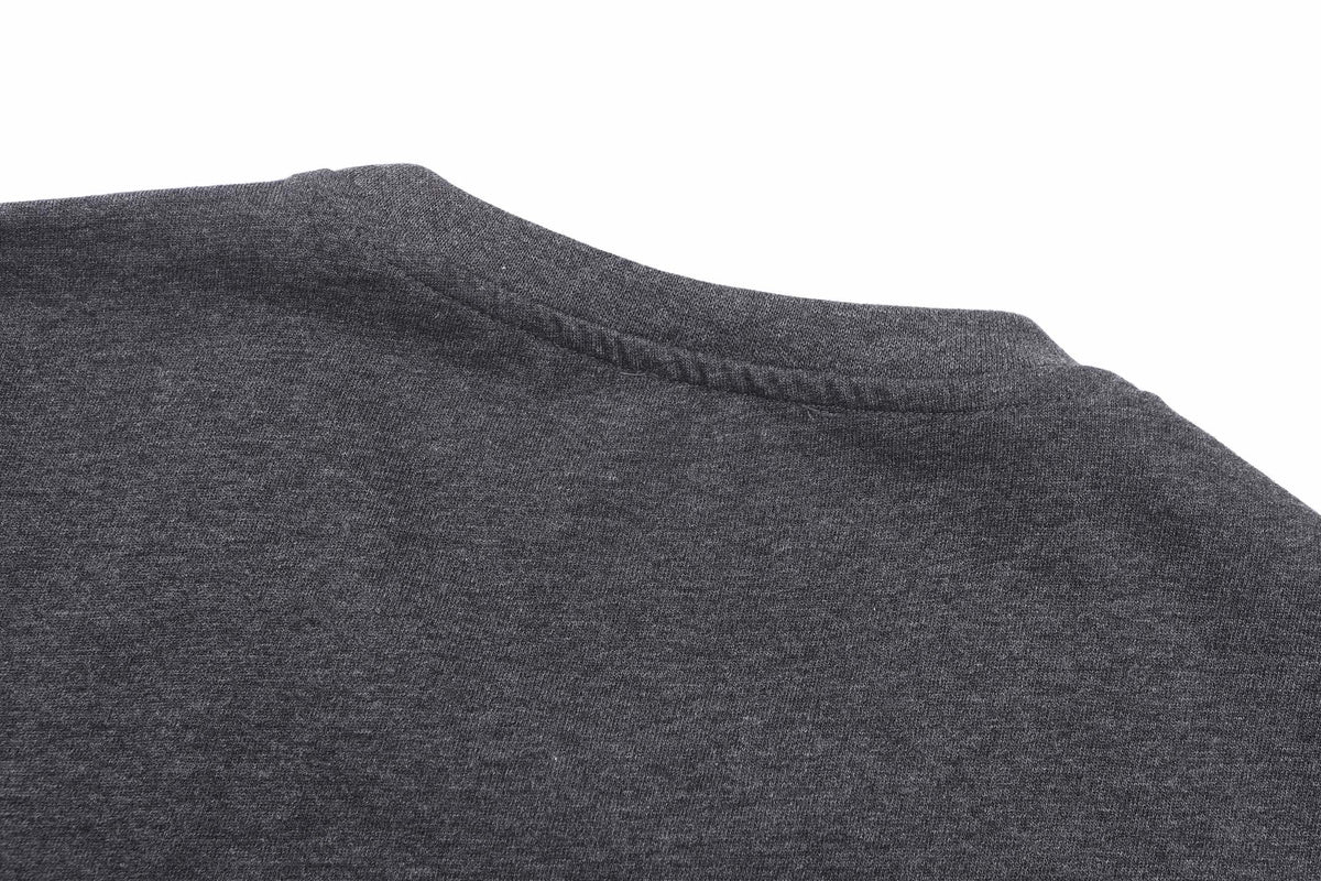 Embroidered cotton plain knit short sleeved T-shirt