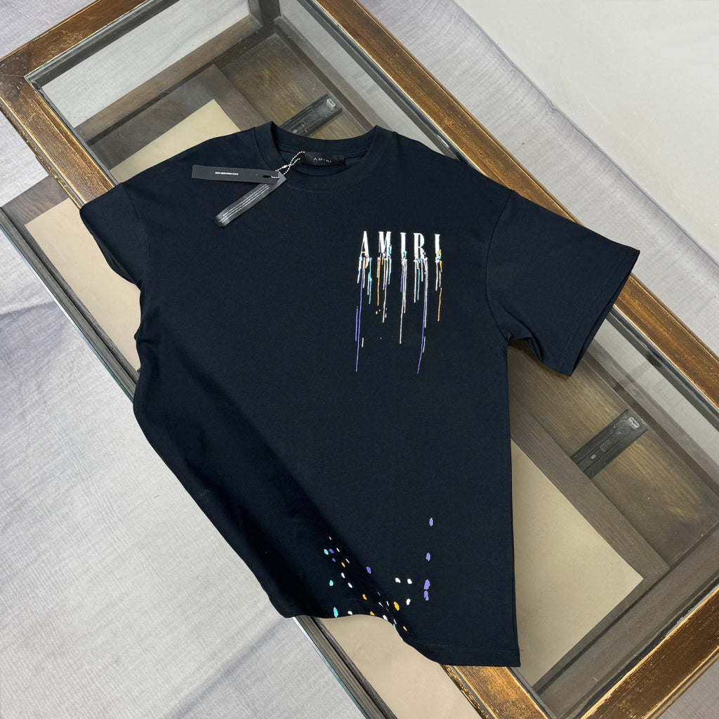 Latest short sleeved round neck T-shirt