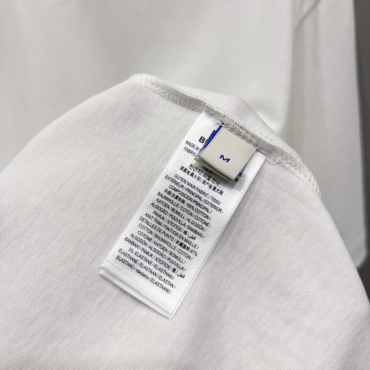 Embroidered T-shirt with 10000 stitches in front and back