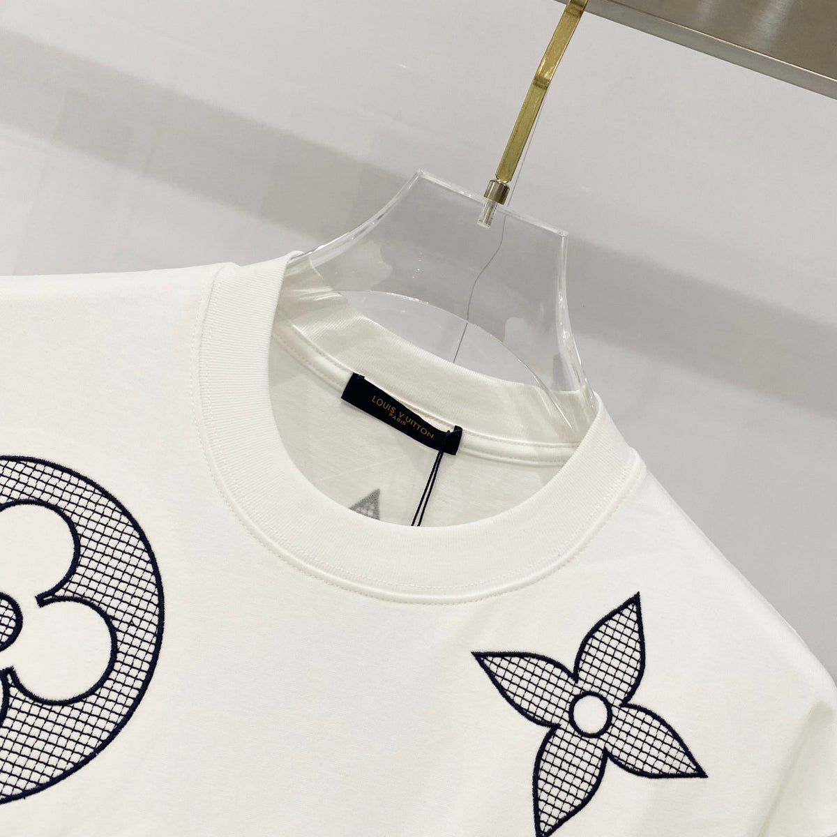 four-leaf clover 🍀 Alphabet grid embroidery 🪡 Logo T-shirt