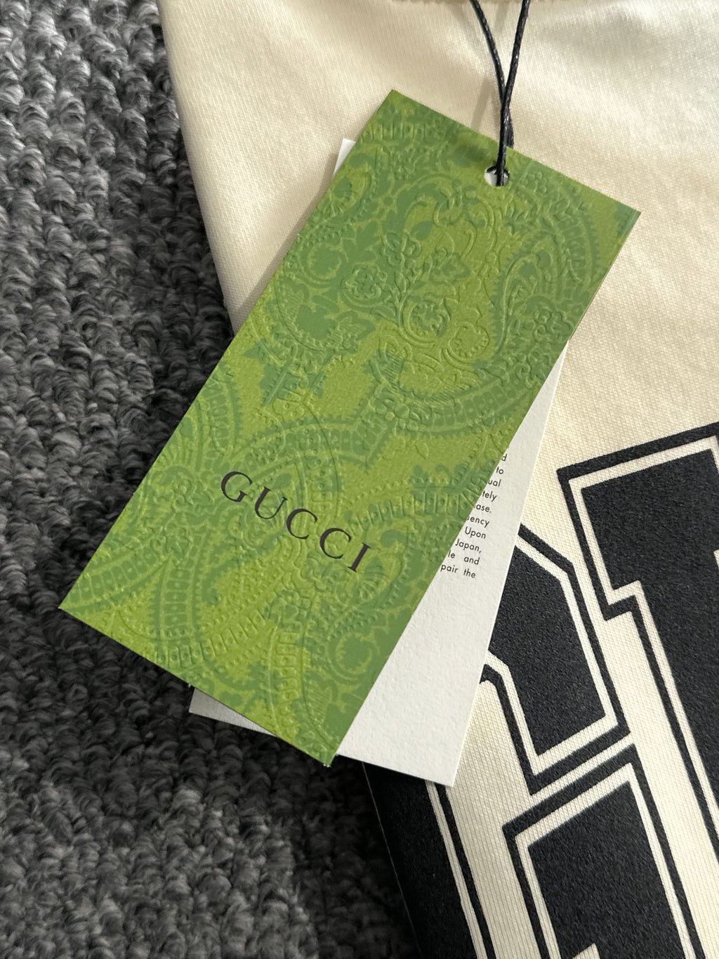 Back plush letter logo short sleeved t-shirt