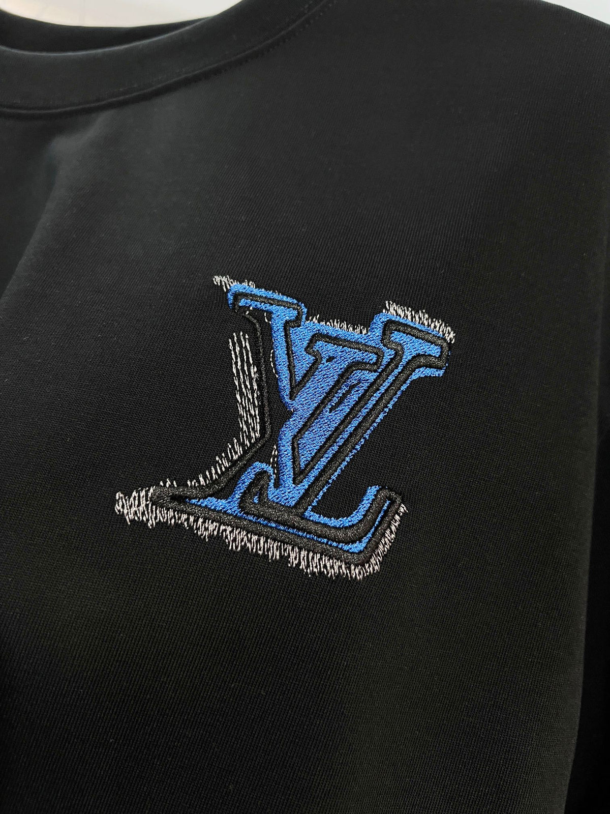 Heavy Industry Layered Embroidered Letter T-shirt