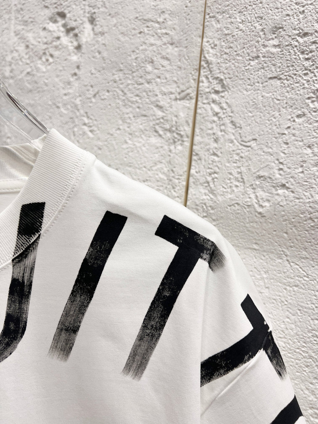 Loose fit hand-painted T-shirt