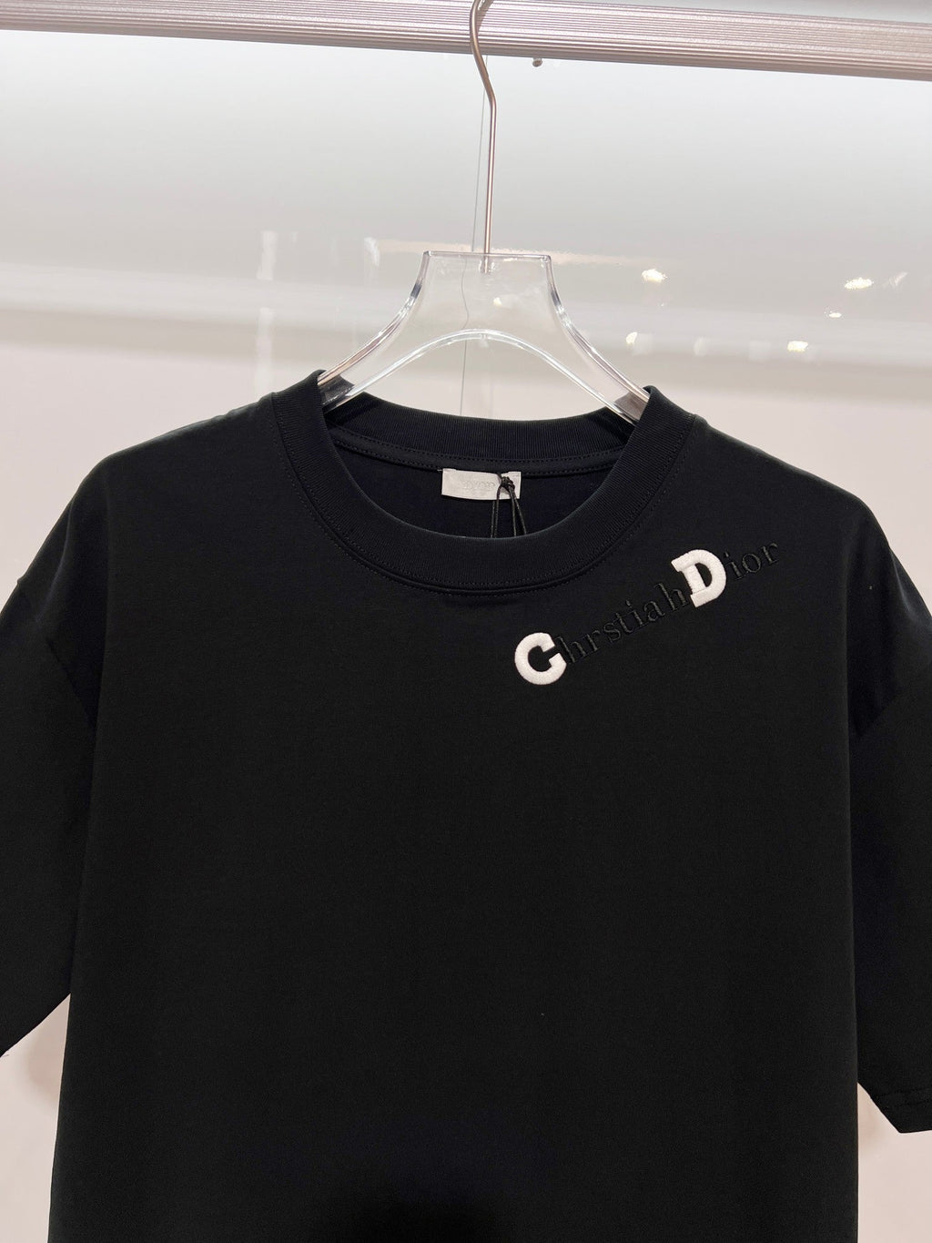 New slogan embroidered logo short sleeved shirt