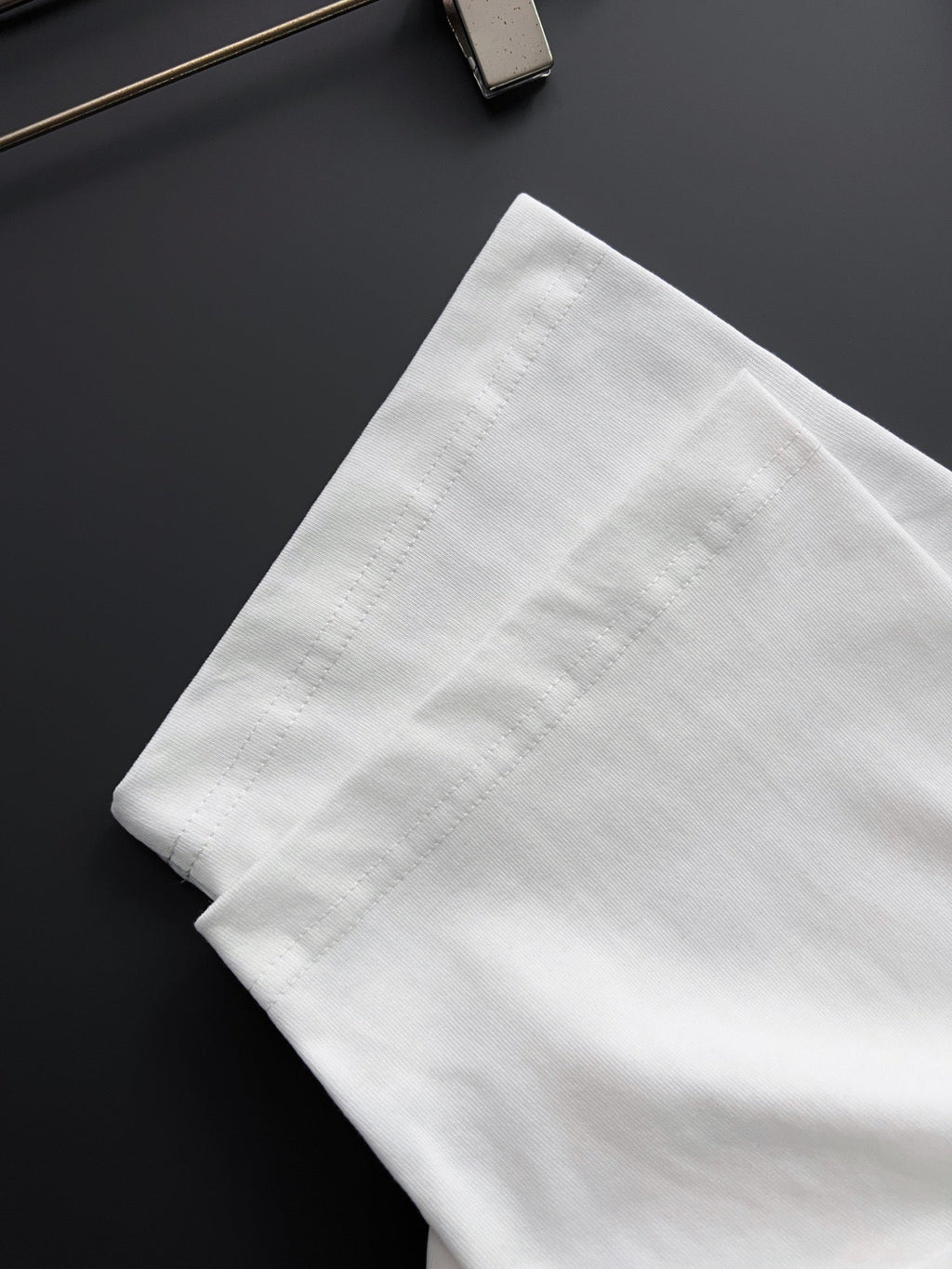 Embroidered logo T-shirt with fabric on the chest