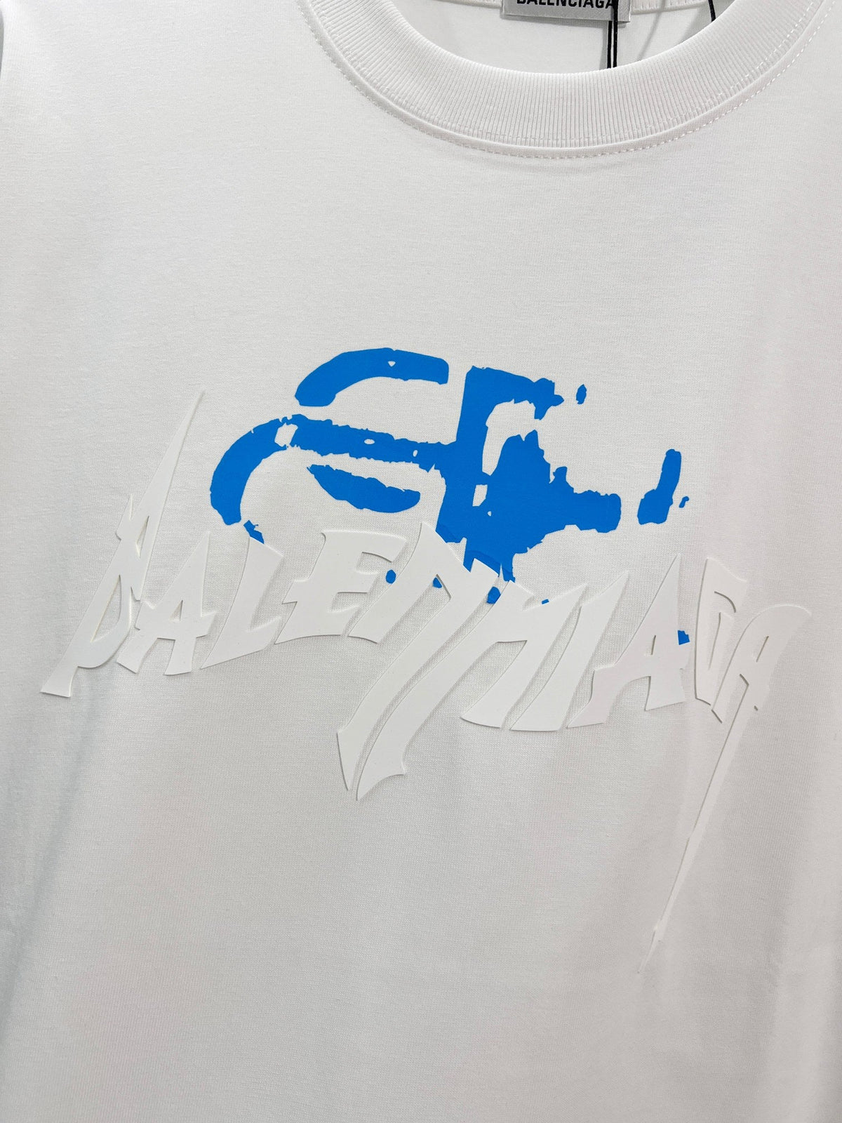 3D raised printed letter round neck T-shirt