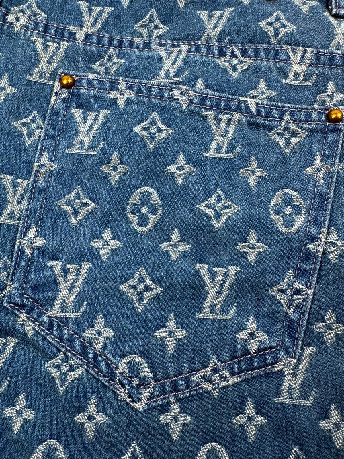 Full printed logo denim shorts