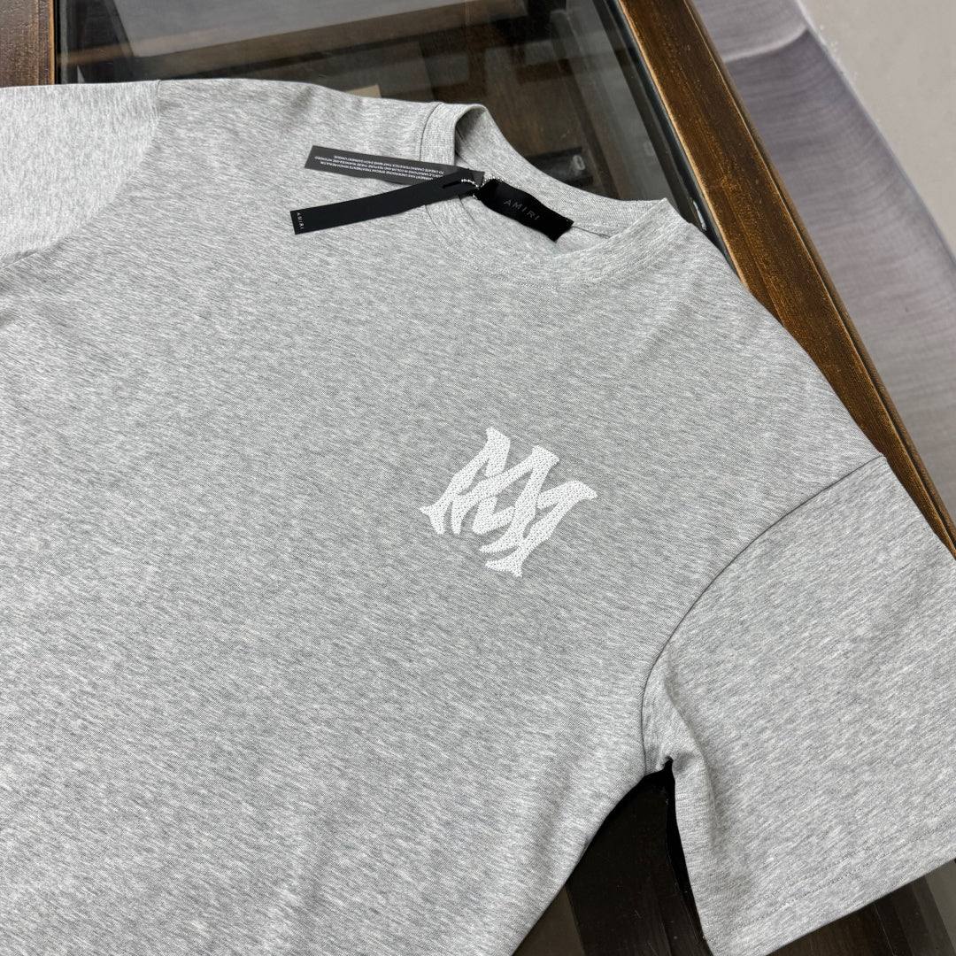 26 latest short sleeved round neck T-shirt