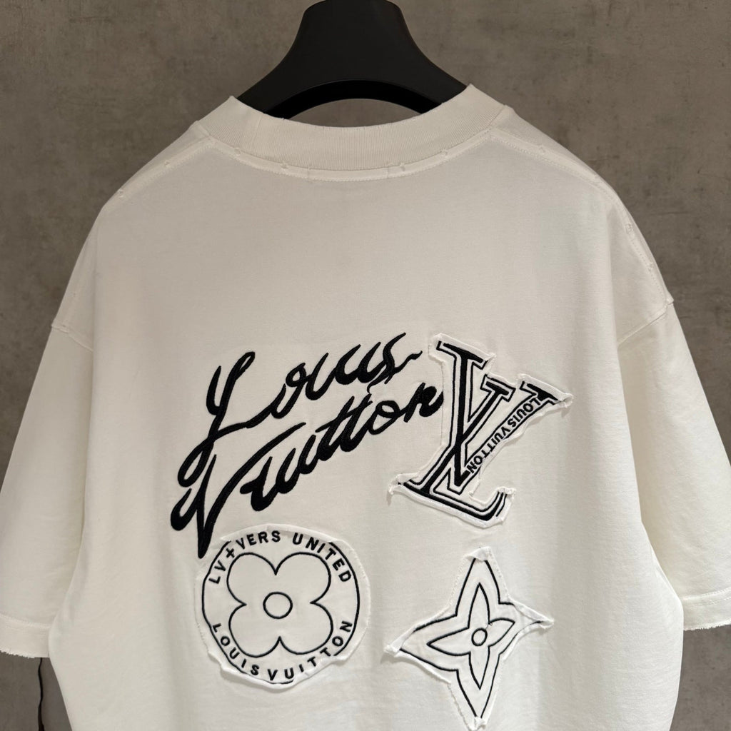 Embroidered short sleeved T-shirt