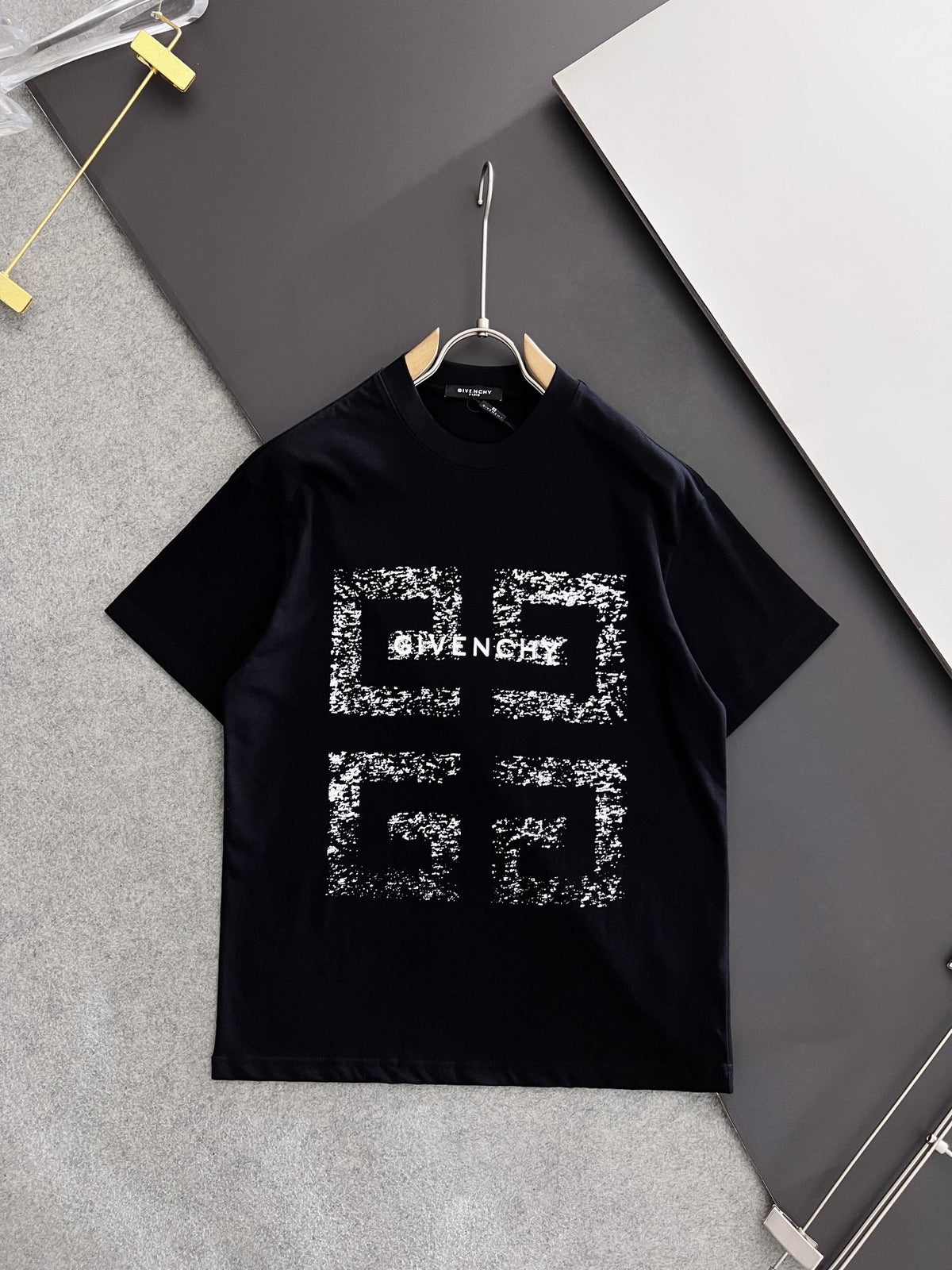 Summer new round neck short sleeved T-shirt