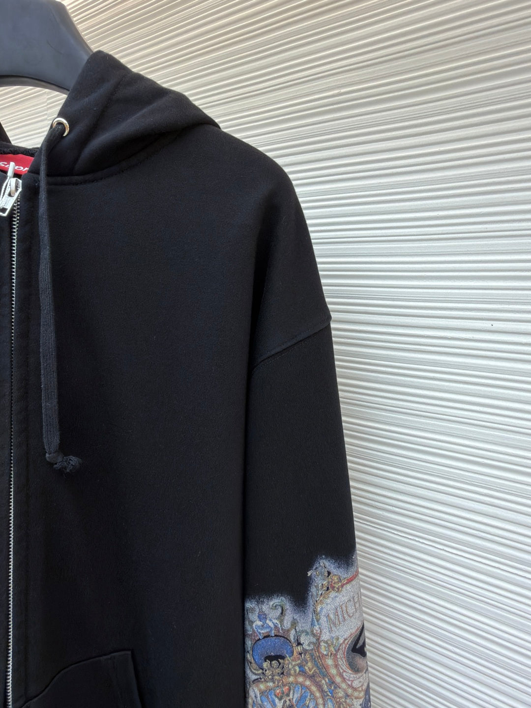 Sleeve eye print pattern hooded zipper sweatshirt