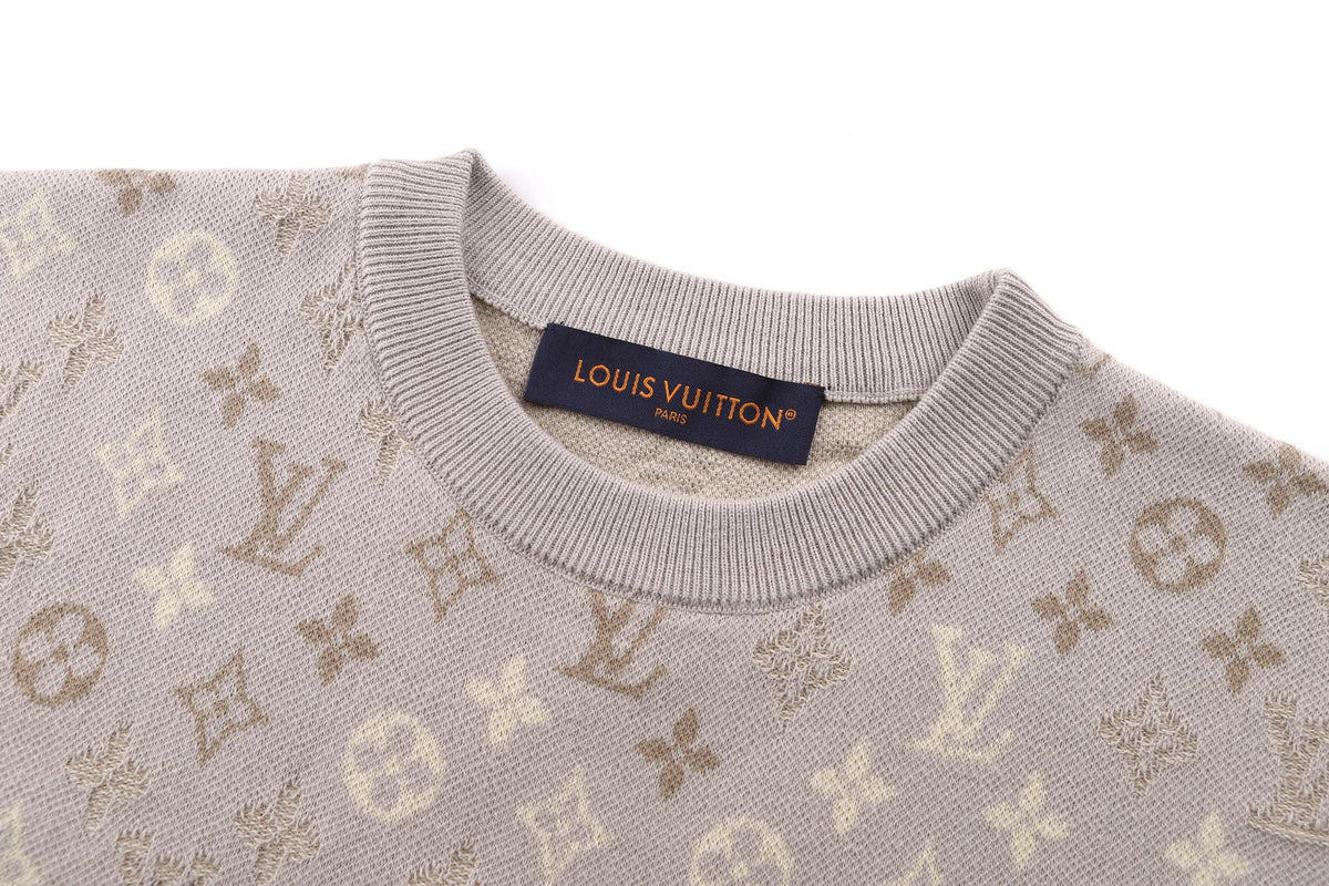 Jacquard round neck shirt size