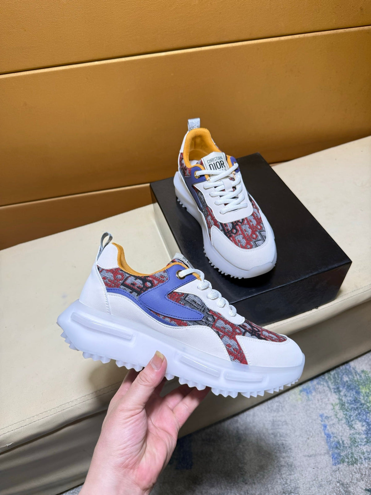 🏃 Casual shoes are a must-have for trendy men