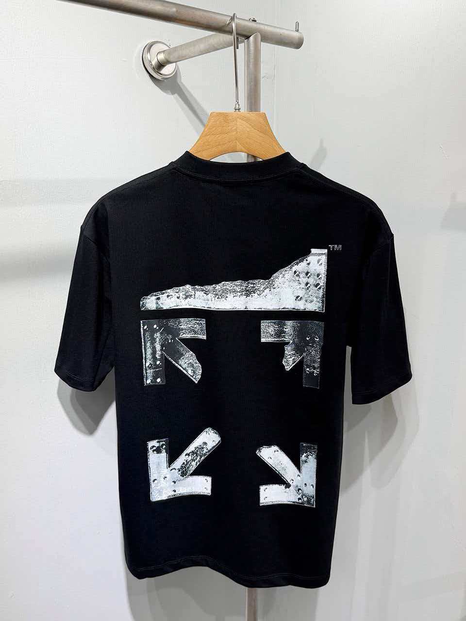 Digital printed circular mesh T-shirt