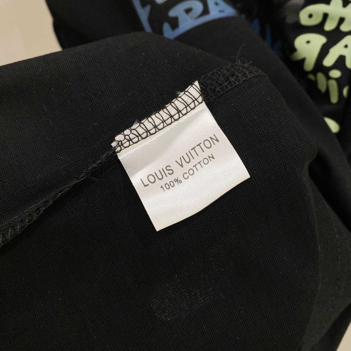 Chest sticker printed logo round neck short sleeved T-shirt 1