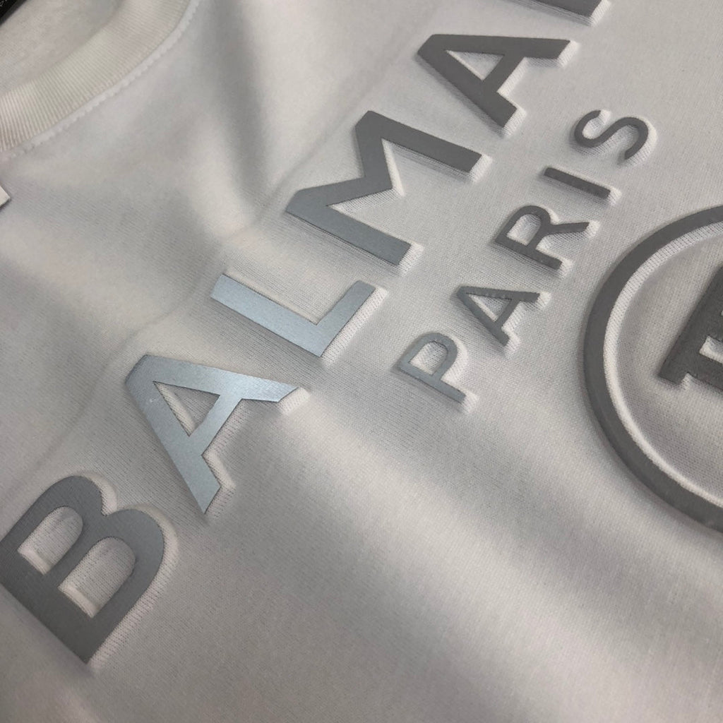 Adhesive printed letter round neck short sleeved T-shirt