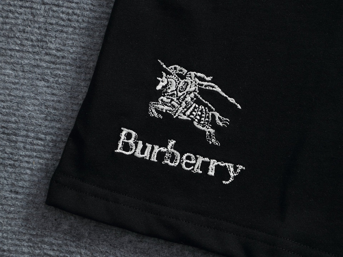 Double sleeve back plaid patch T-shirt
