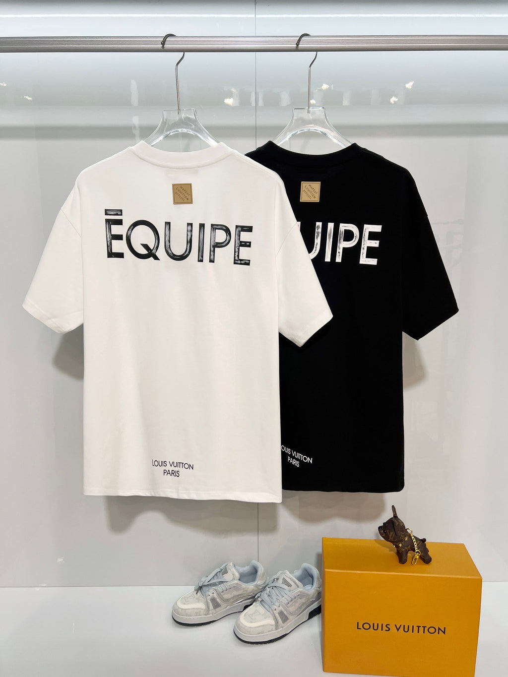 New front and rear blurred letter short sleeves