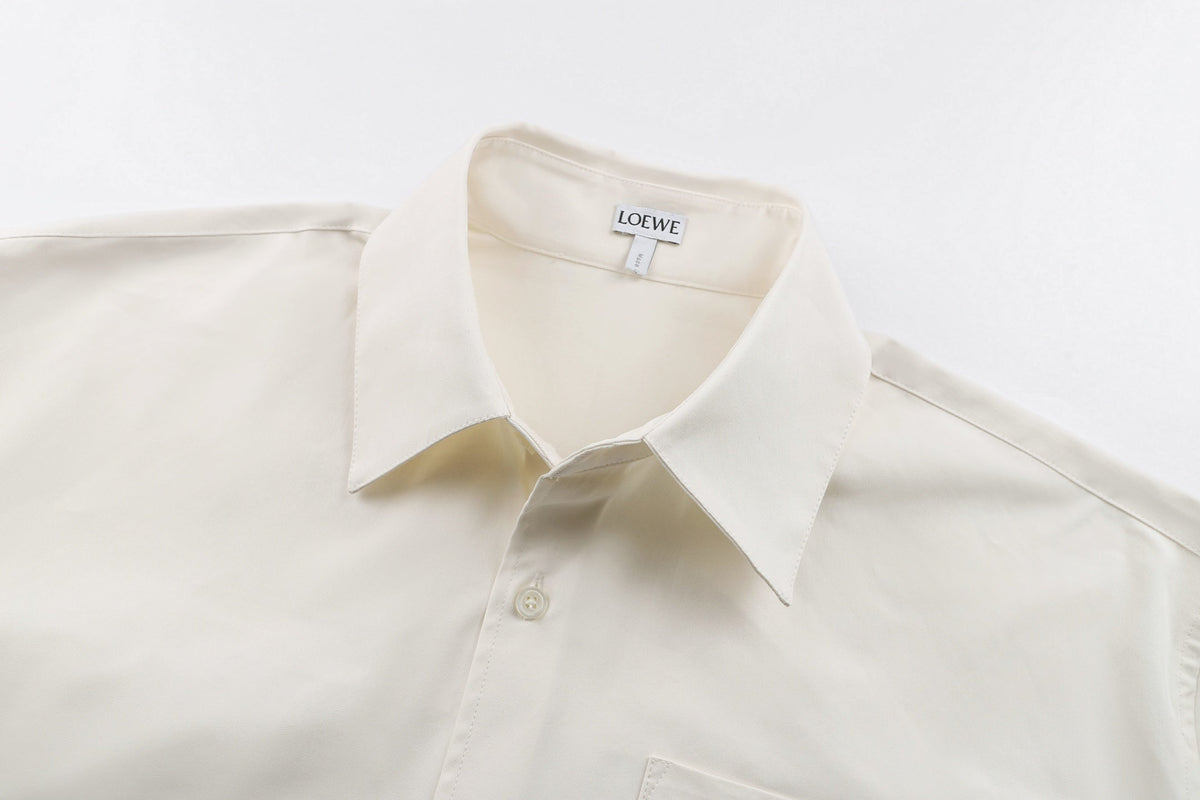Flip collar embroidered patch pocket cotton long sleeved shirt
