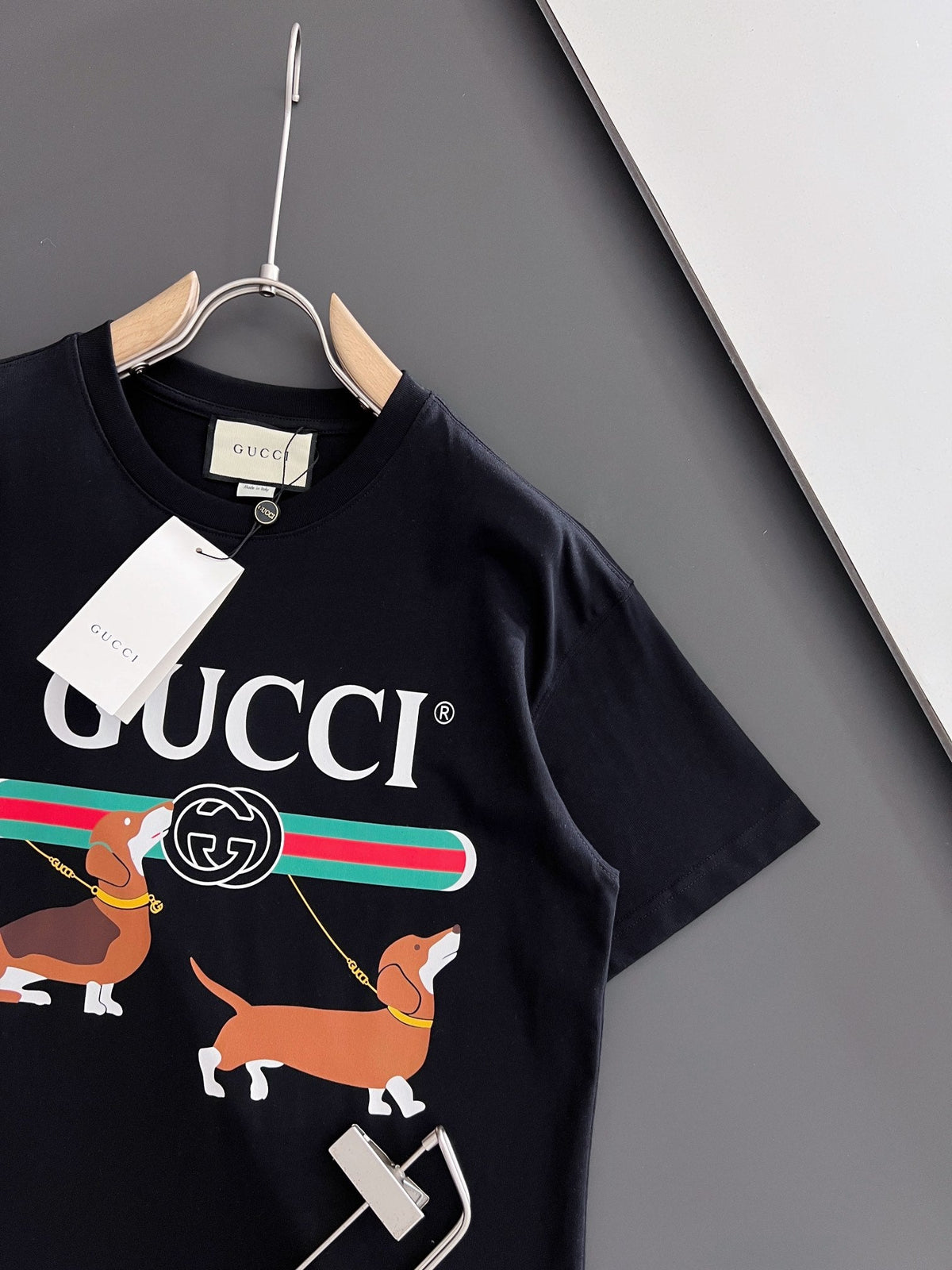 Summer new round neck short sleeved T-shirt!