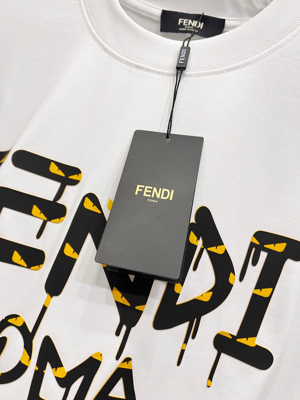 Classic Yellow Eye Foam Craft Short Sleeve T-shirt
