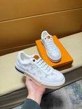🏃 Casual shoes are a must-have for trendy men