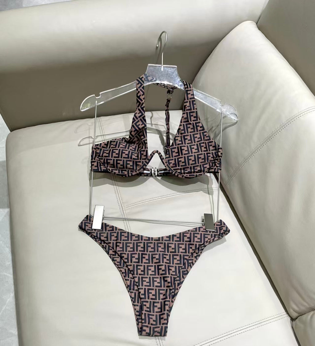 New swimsuit with steel rim
