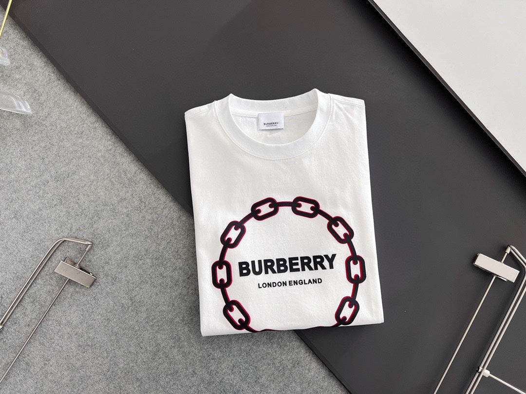 Summer new round neck fashionable short sleeved T-shirt