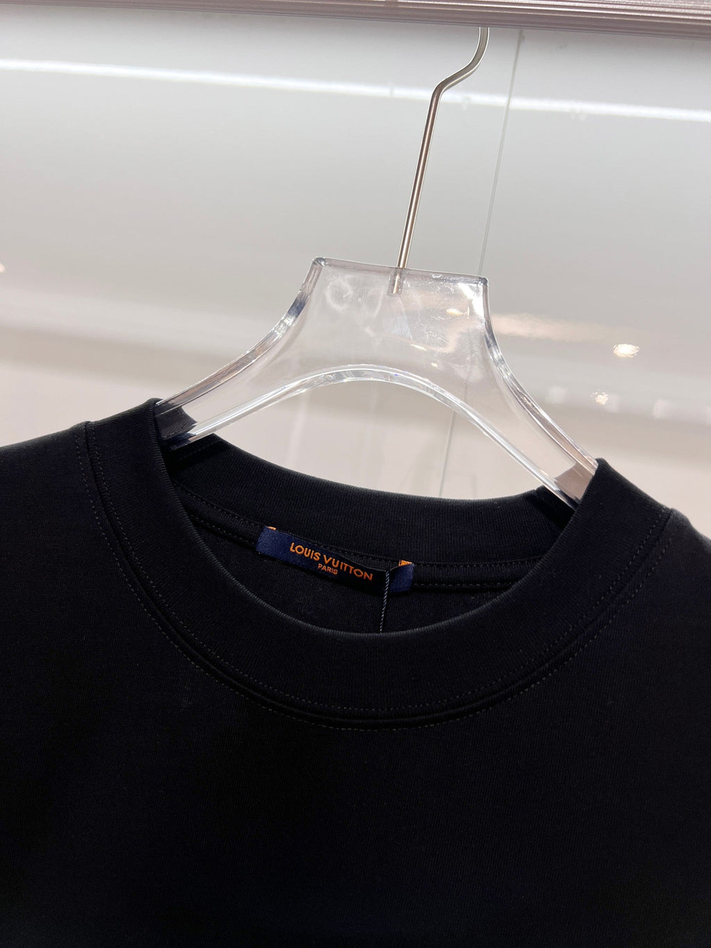 Front and back color blocked embroidered T-shirt with ten thousand stitches