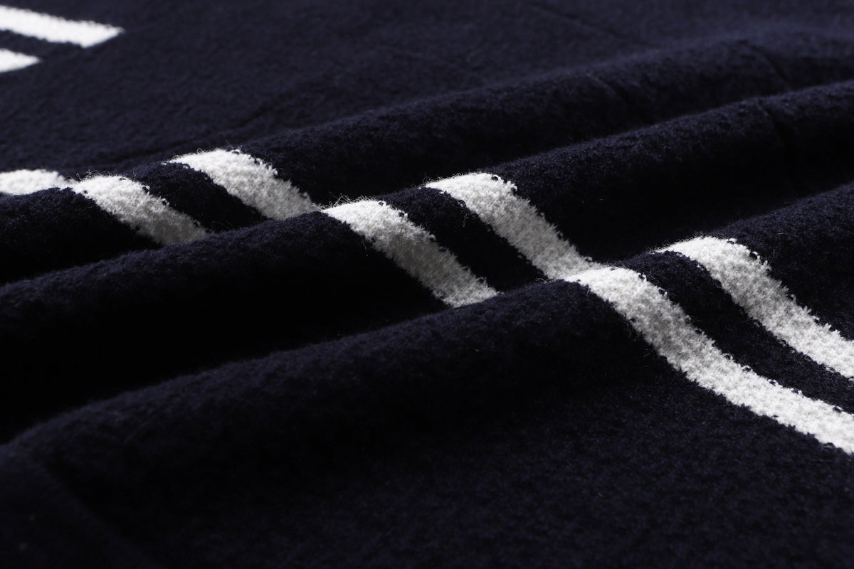 Lightweight textured wool round neck embroidered T-shirt