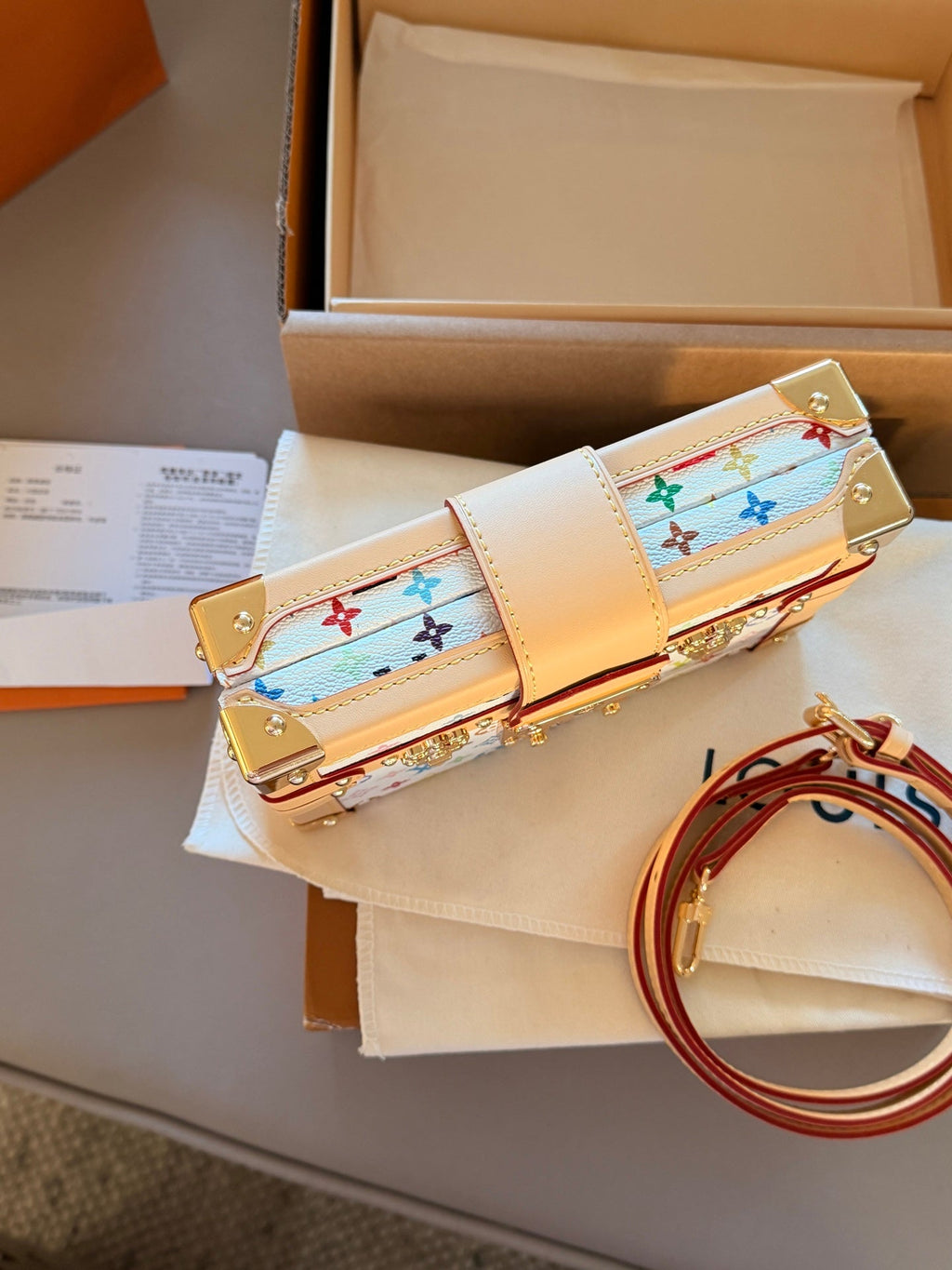 White tri color lock hard box