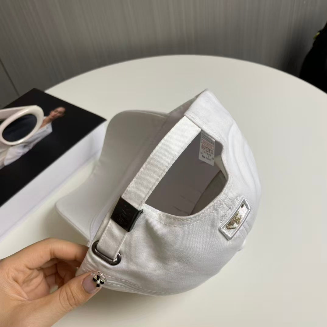 New baseball cap embroidery