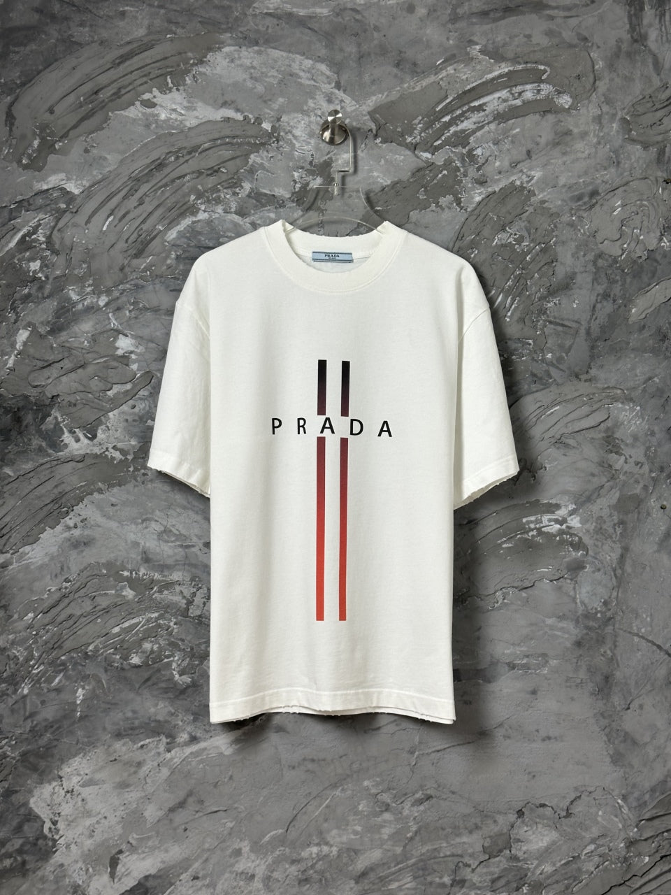 Loose fit T-shirt for both men and women