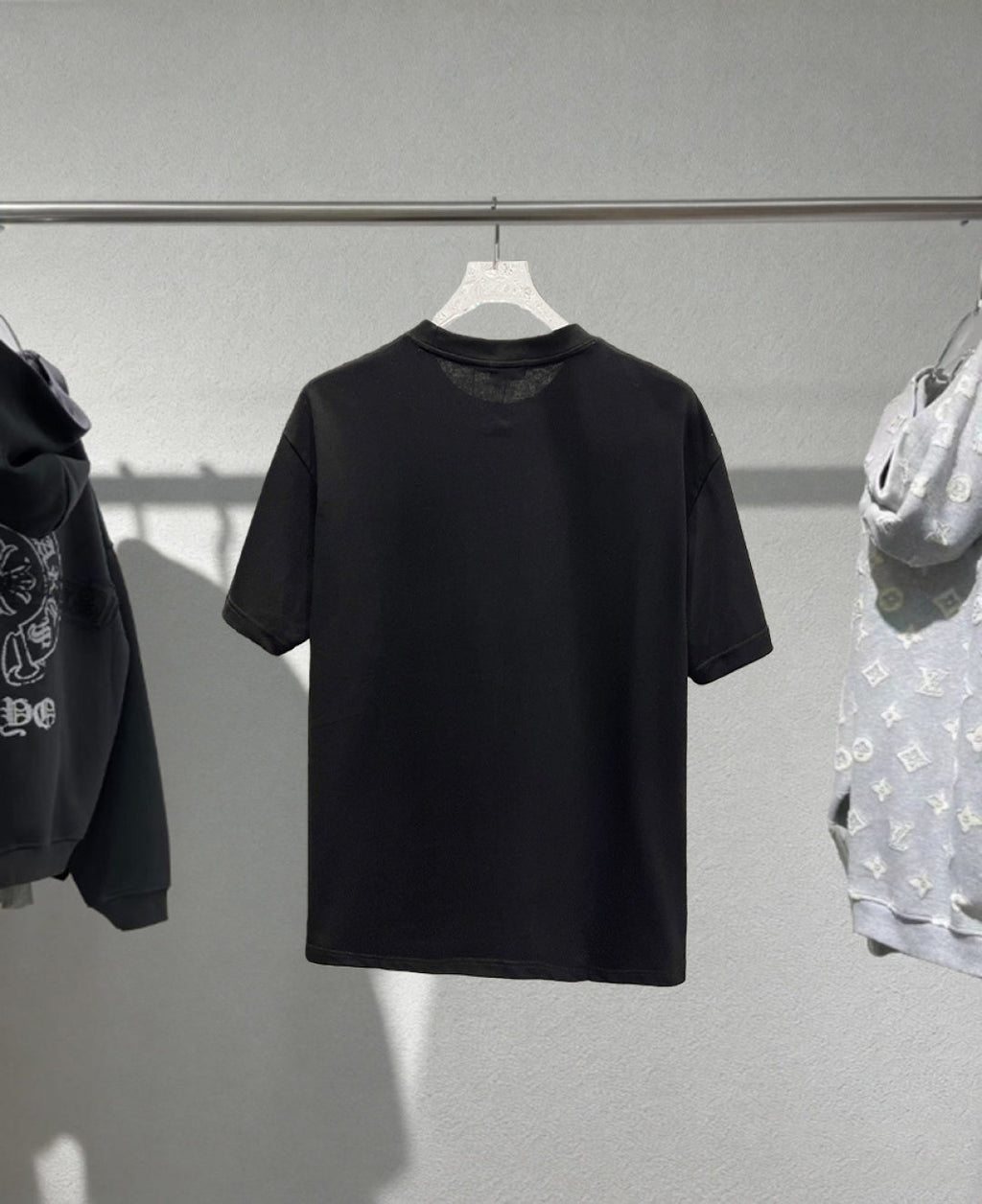 Chest sticker printed logo round neck short sleeved T-shirt 9