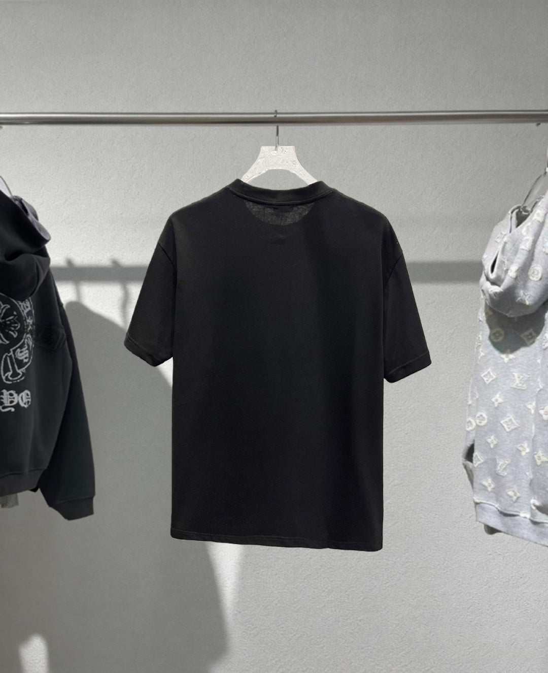 Chest sticker printed logo round neck short sleeved T-shirt 9